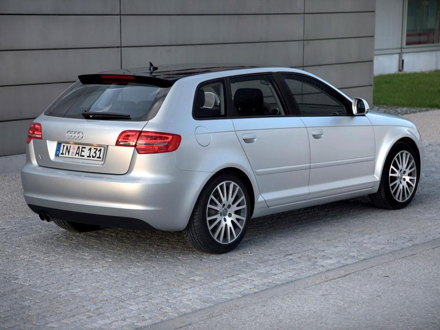  Audi A3 Sportback (8PA) 2008 года  (WW) (фото 15 из 20)